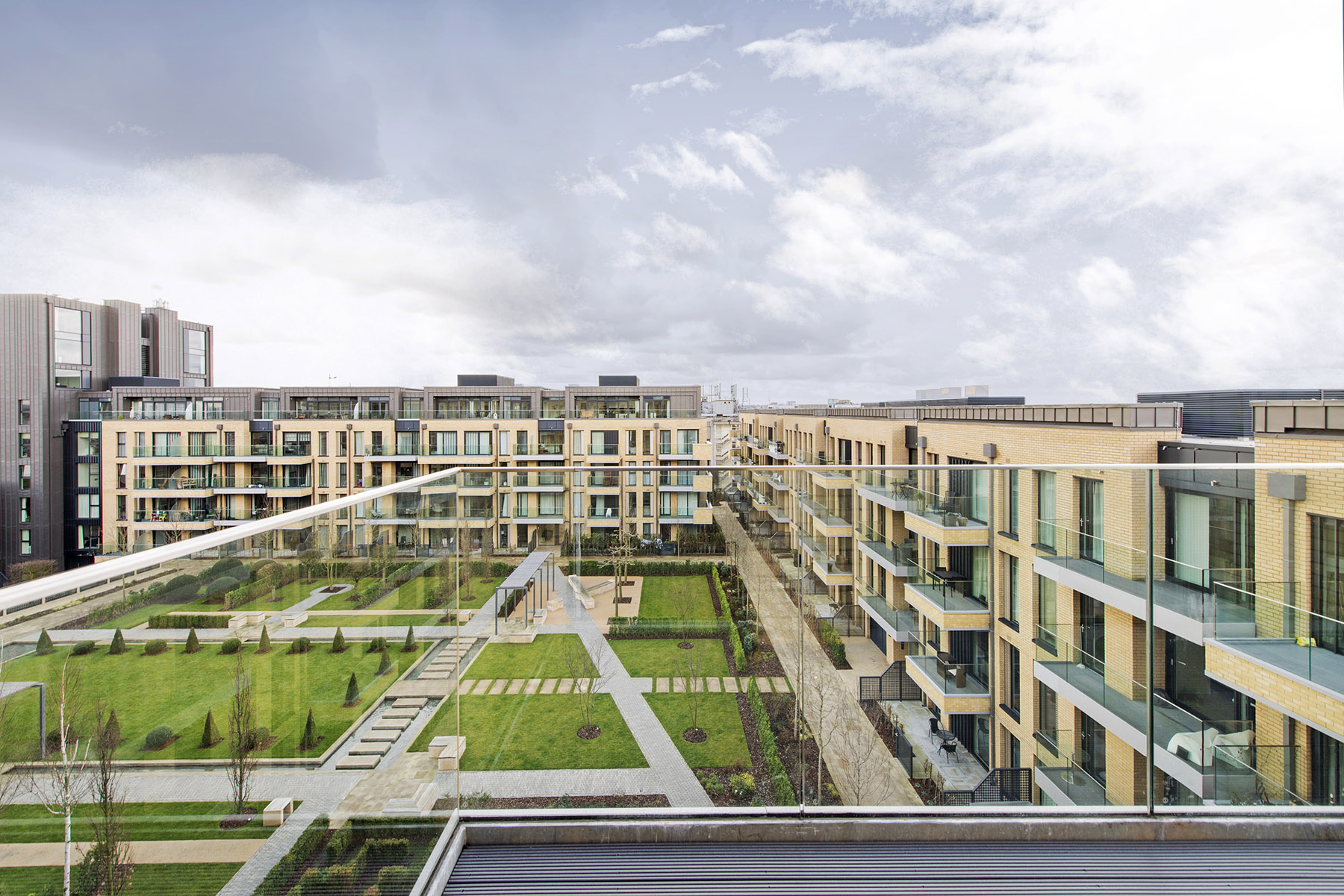 Fulham Riverside Garton Jones